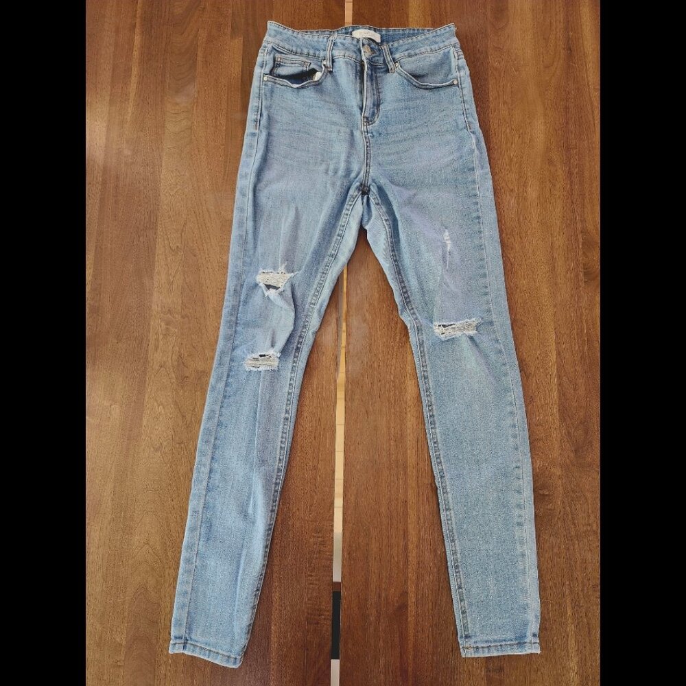 Trendy Distressed Light Blue Skinny Jeans